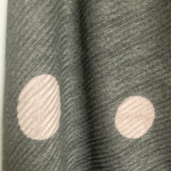 Pretty Persuasions Wrap Scarf - Picture 2 of 7